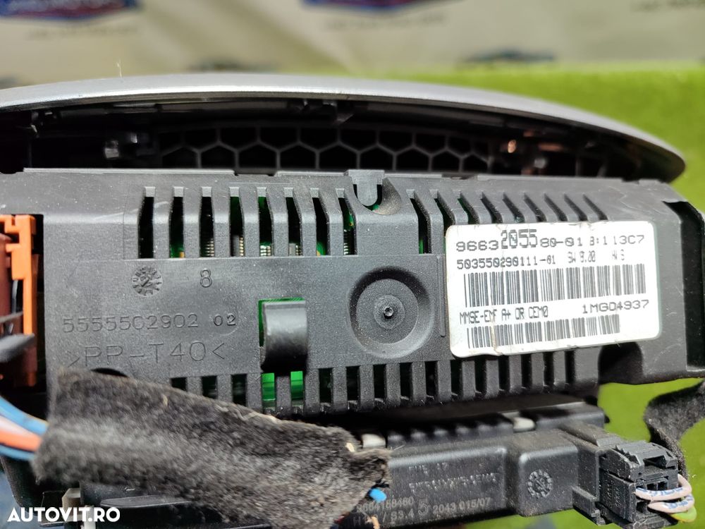 DISPLAY CENTRAL BORD + VENTILATIE + BUTON AVARIE PEUGEOT 207 1.4 BENZINA 2007 / BERLINA 3 USI COD OEM 9663205580 / 9664158480 / 9650068177 / 2006-2014 - 5