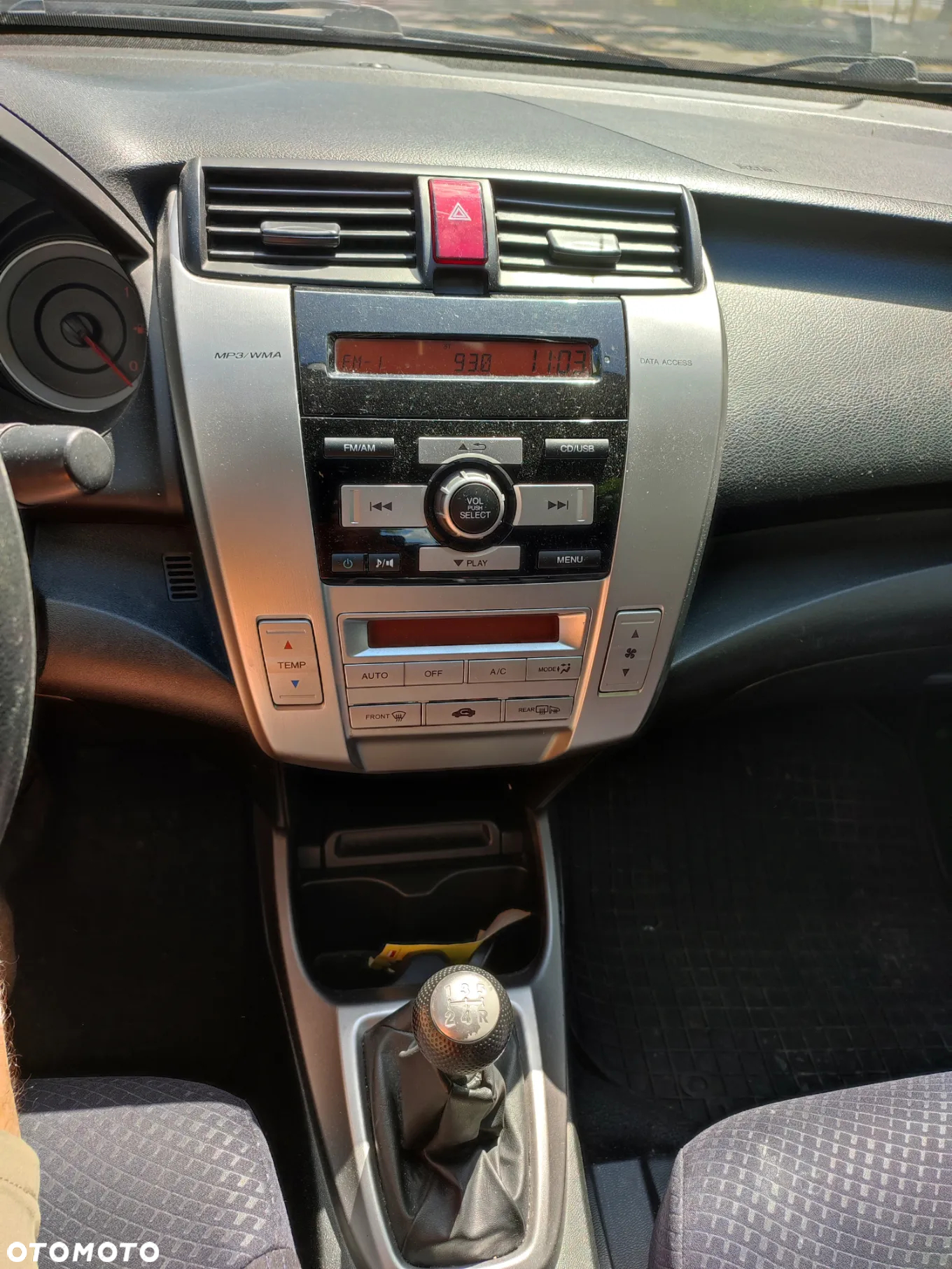 Honda City 1.4 Comfort - 4