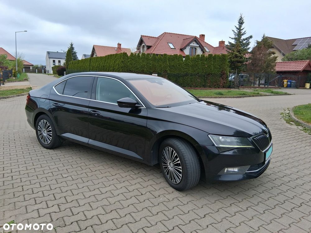 Skoda Superb 2.0 TSI 4x4 Ambition DSG - 24