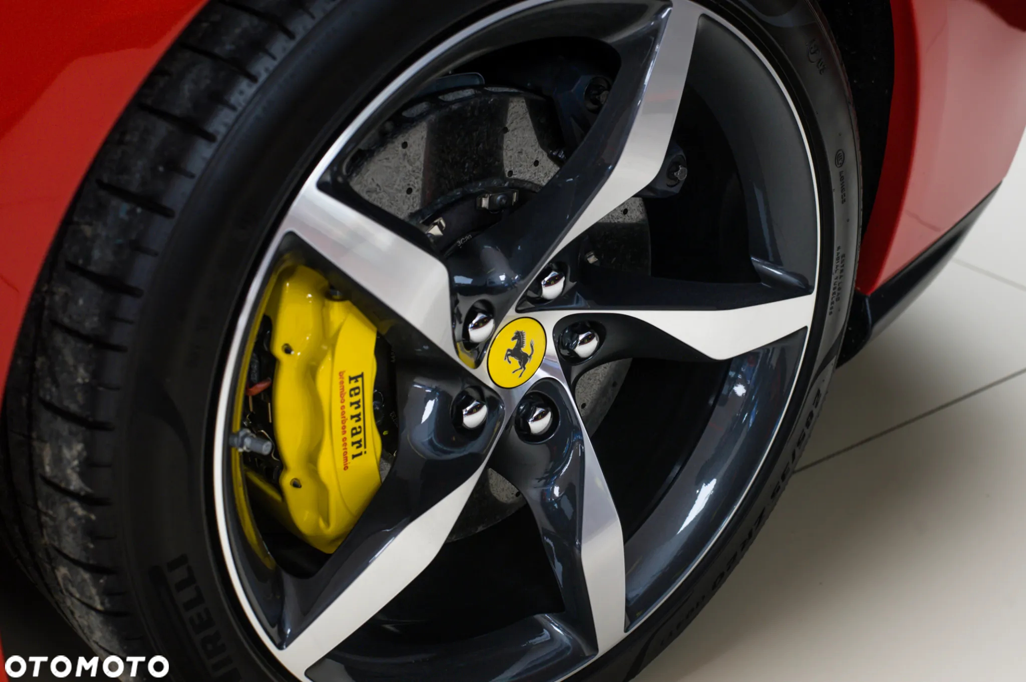 Ferrari Portofino M - 8