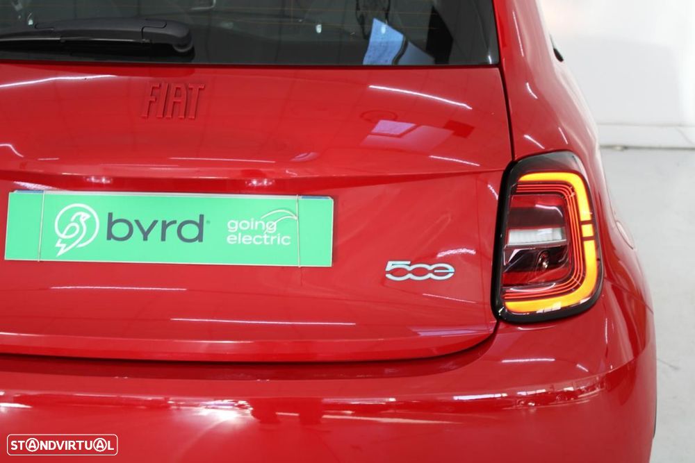 Fiat 500e 42kWh Red - 7