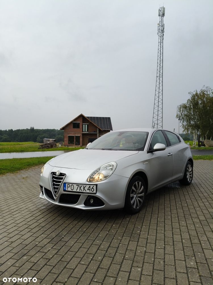 Alfa Romeo Giulietta - 2