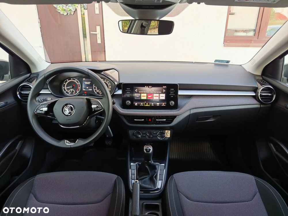 Skoda Fabia 1.0 Ambition - 8