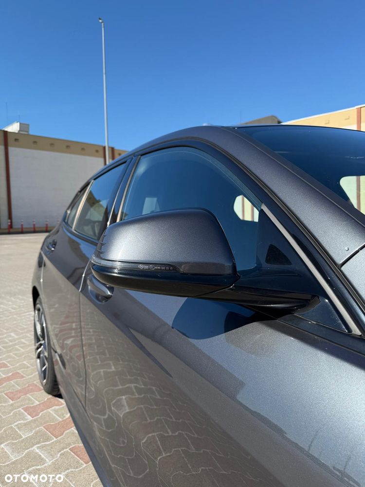 BMW Seria 1 116d Sport Line - 21