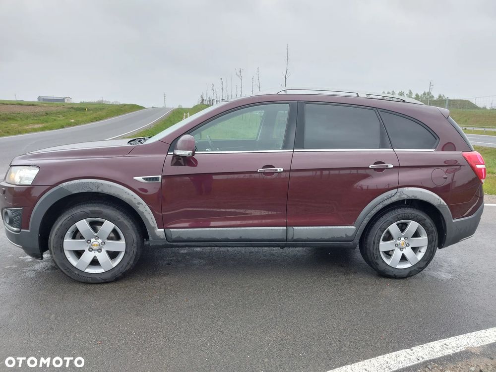 Chevrolet Captiva 2.2 D LTZ - 8