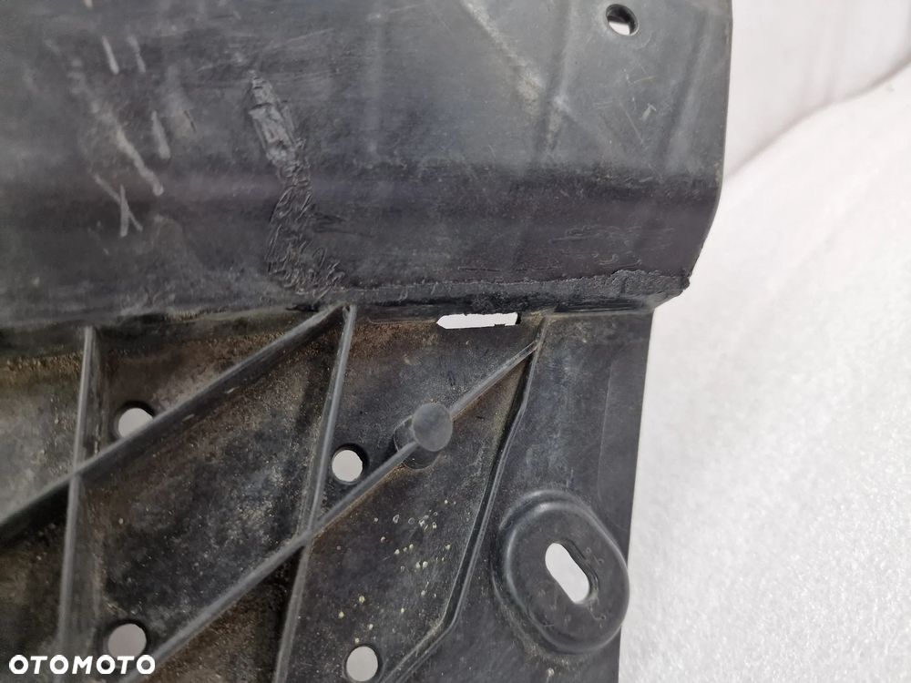 AUDI A4 B9 LIFT 18- PŁYTA / OSŁONA POD ZDERZAK PRZEDNI PRZÓD , NR 8W0807611E , NR AUKCJI NSŁ274 - 9