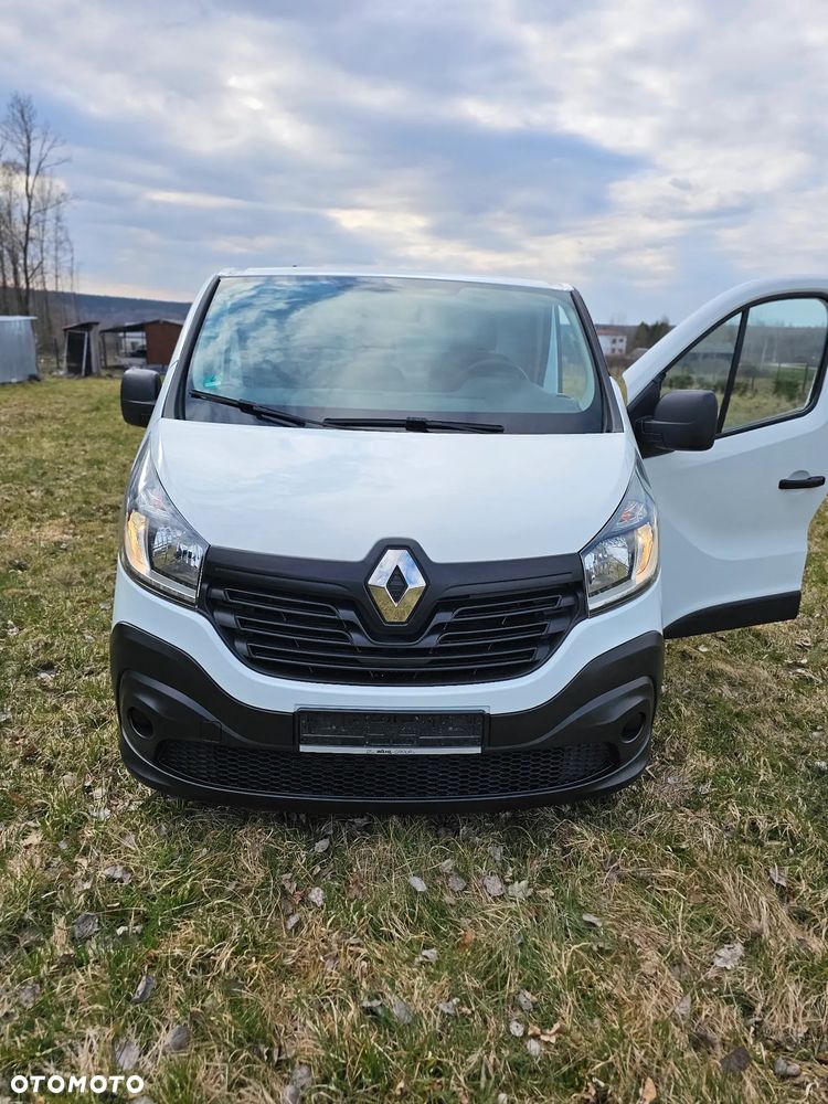 Renault Trafic - 16