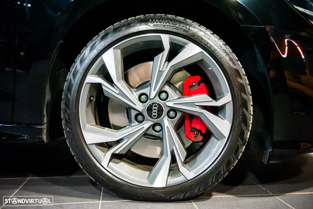 Audi A3 Sportback 45 TFSIe S tronic S line - 11