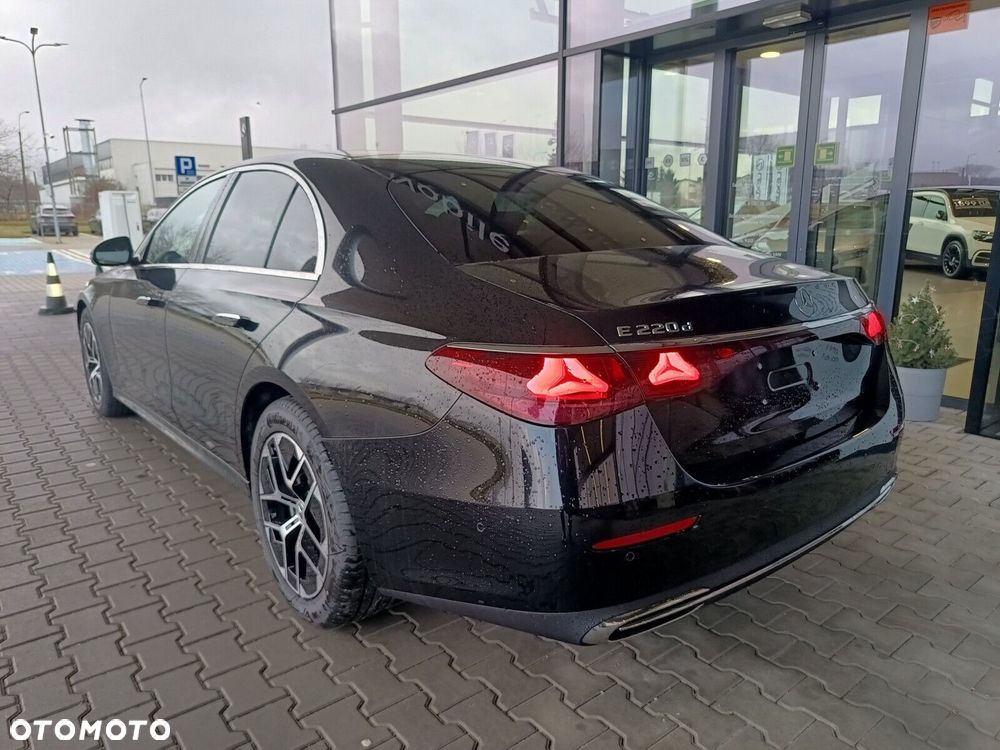 Mercedes-Benz Klasa E - 6