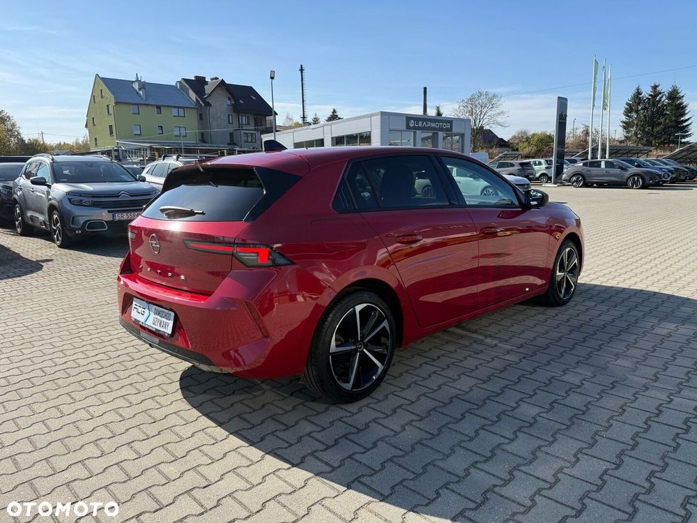 Opel Astra 2023 photo 5