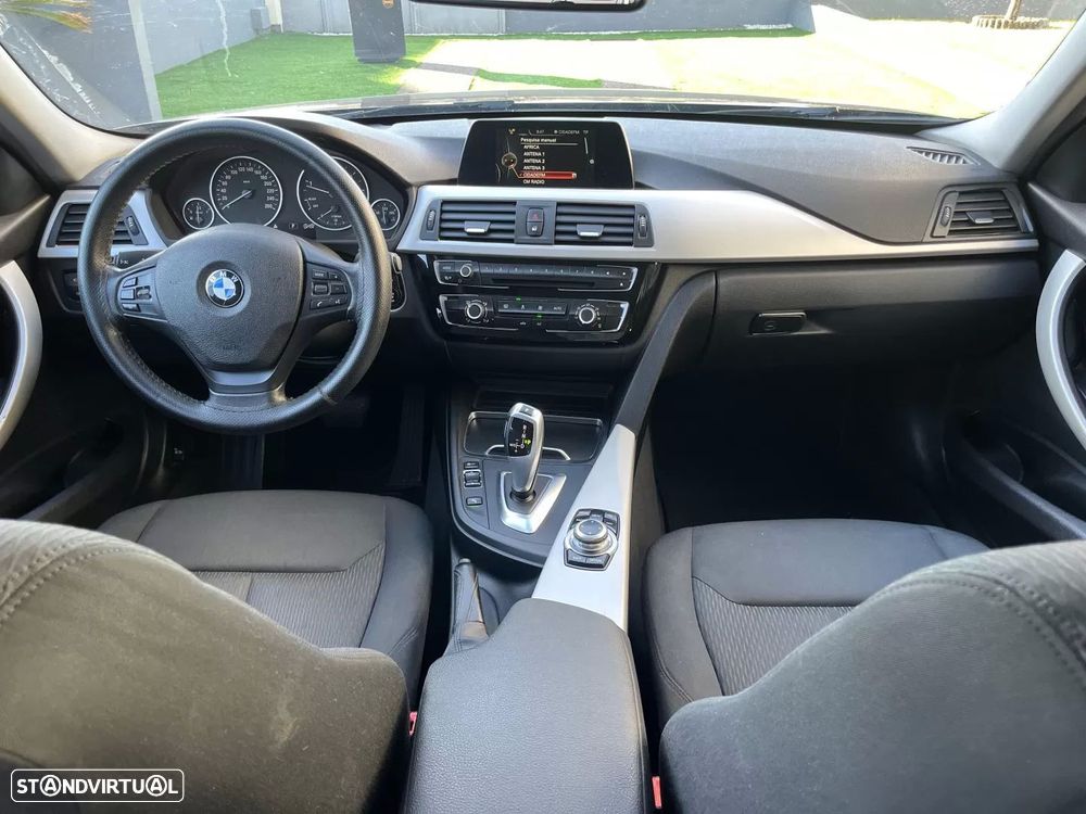 BMW 320 d Touring Aut. M Sport - 26