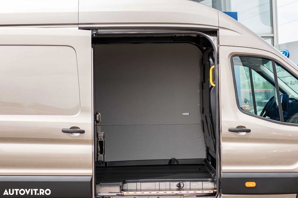 Ford TRANSIT - 13