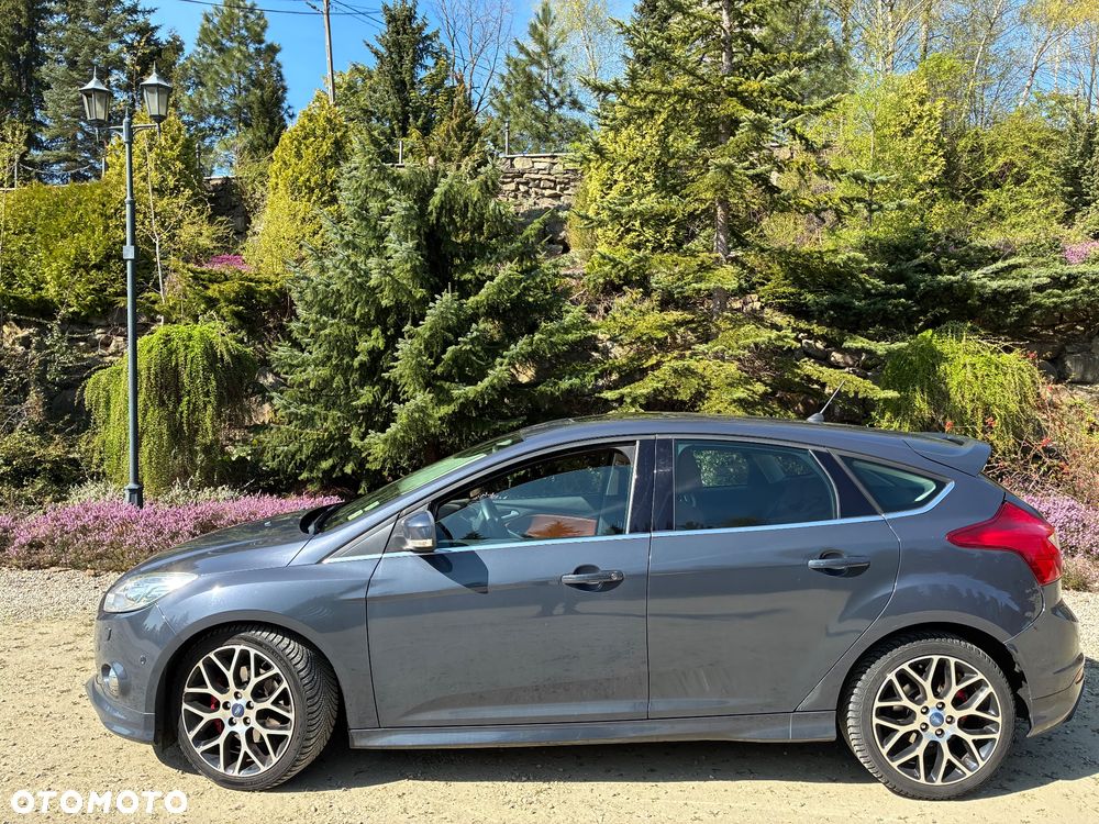 Ford Focus - 2