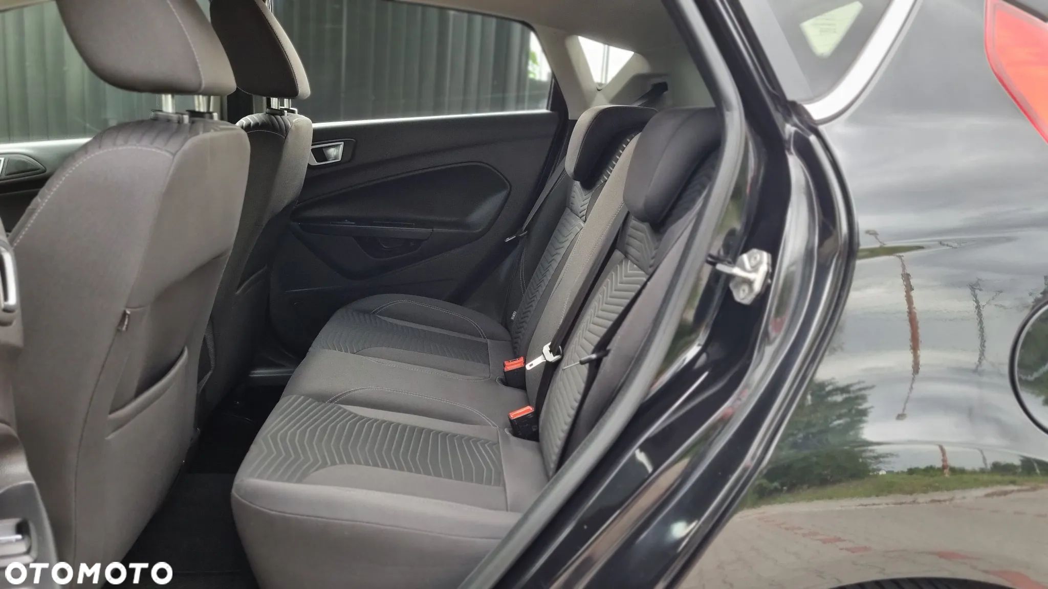 Ford Fiesta - 17