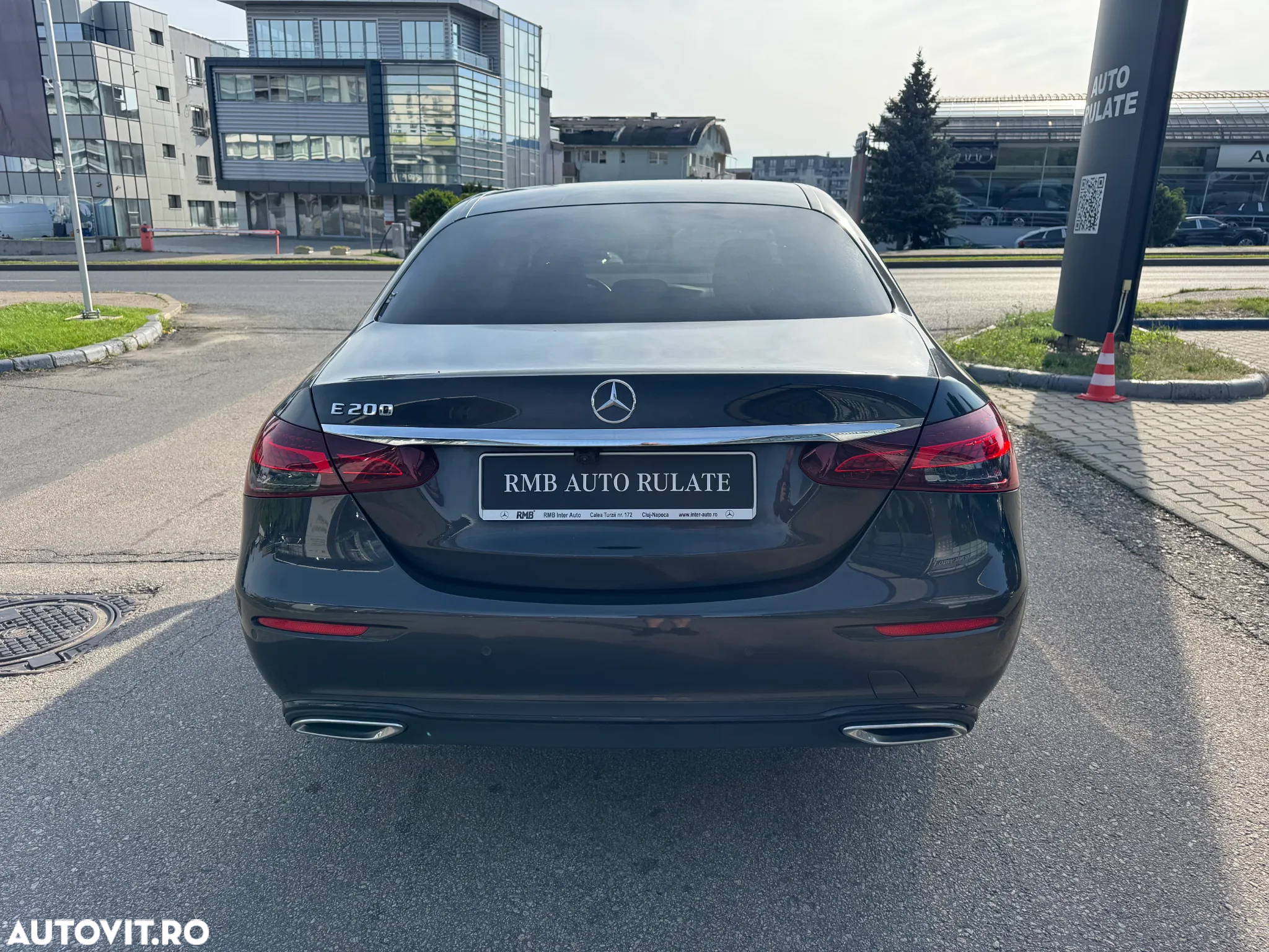 Mercedes-Benz E 200 9G-TRONIC Avantgarde - 16