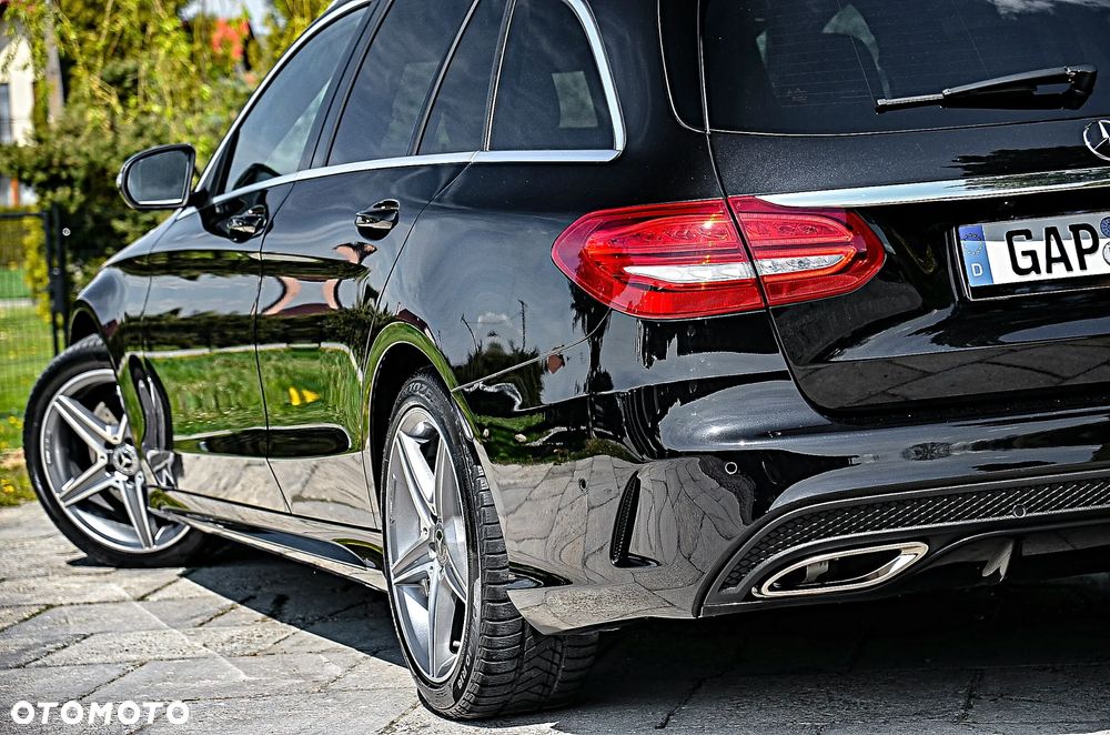 Mercedes-Benz Klasa C 250 7G-TRONIC AMG Line - 15