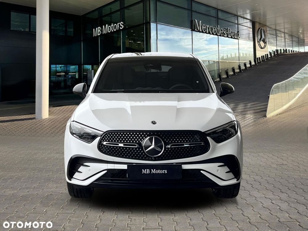 Mercedes-Benz GLC - 7