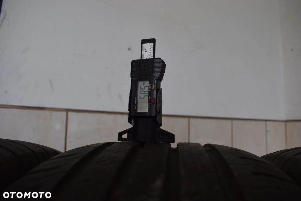 R17 215/60 Continental  ContiEcoContact 5 Cena za komplet - 5