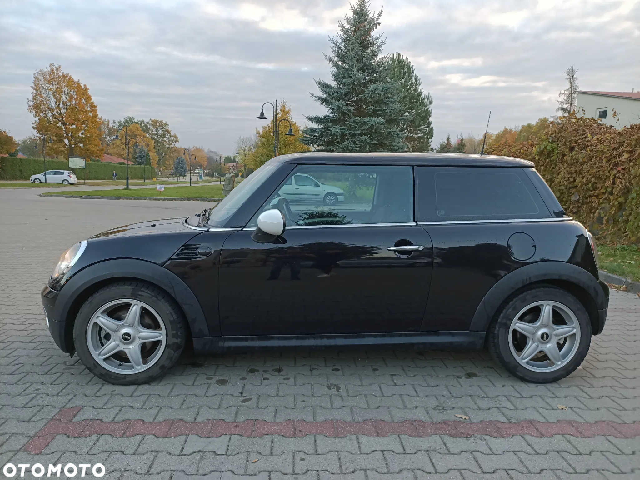MINI ONE Standard - 11
