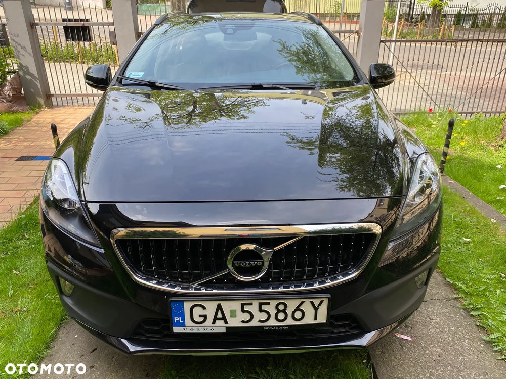 Volvo V40 Cross Country T3 Drive-E Ocean Race - 12