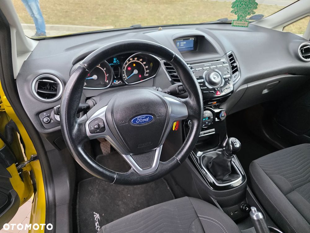 Ford Fiesta 1.0 EcoBoost Titanium - 13