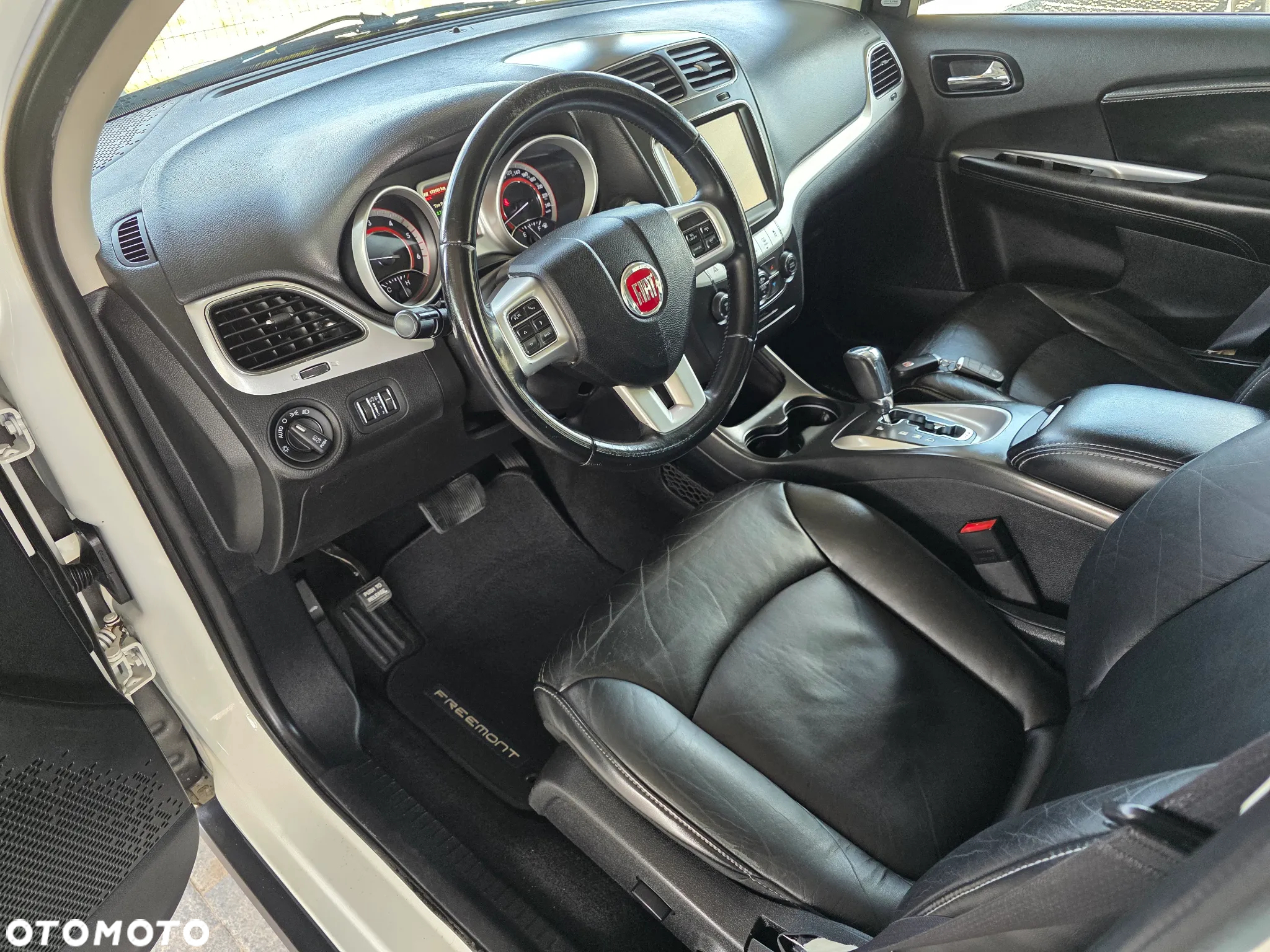 Fiat Freemont 2.0 Multijet Lounge AWD - 28