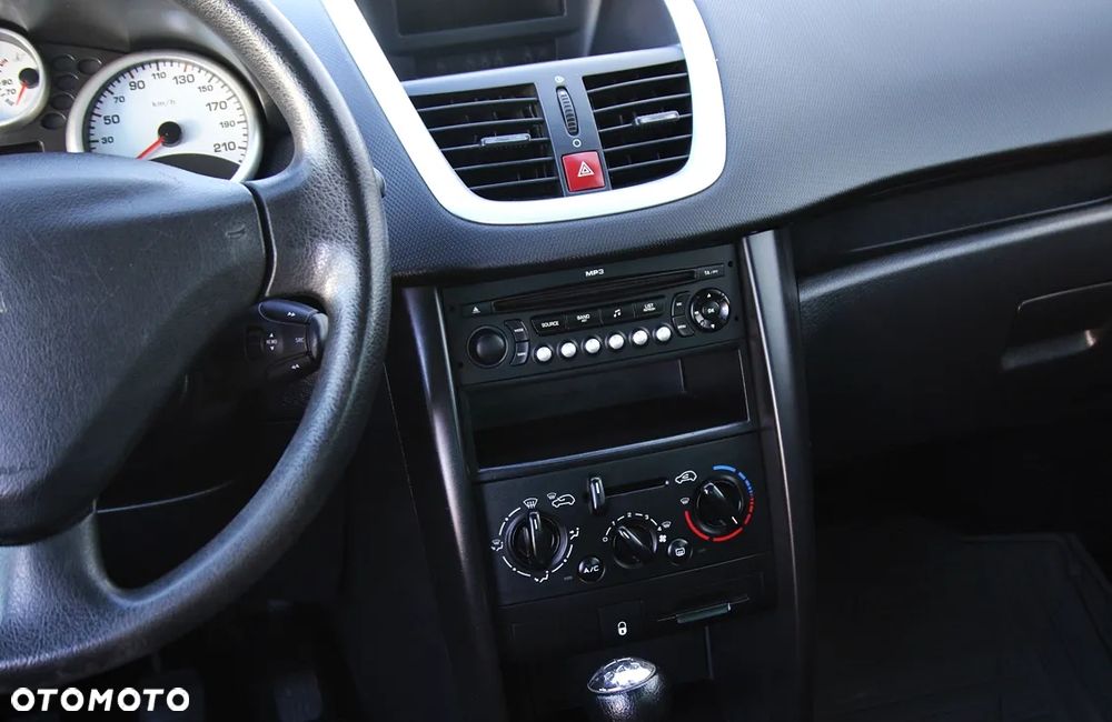Peugeot 207 1.4 Trendy nICE - 22