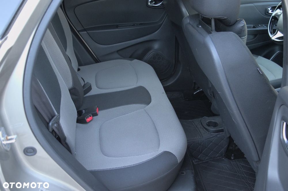 Renault Captur - 10