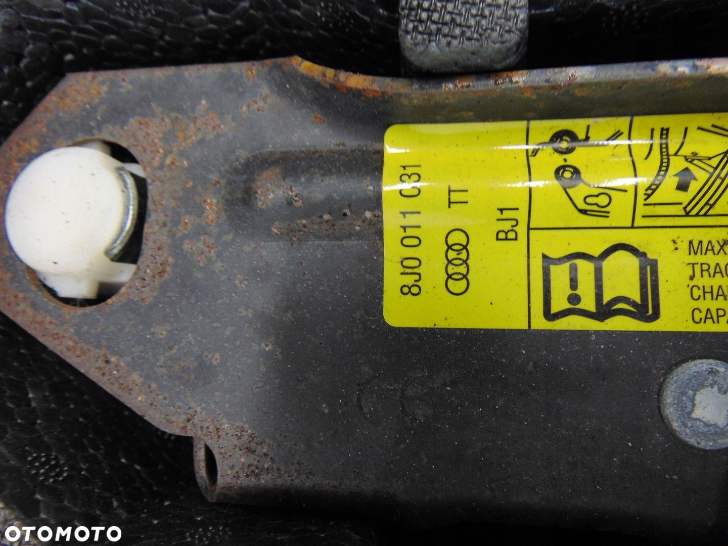 WKŁAD BAGAŻNIKA KOŁA LEWAREK KLUCZ STYROPIAN KOMPLET AUDI TT 8J - 2