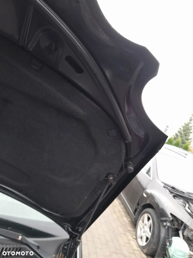 VW POLO 9N MASKA POKRYWA SILNIKA KOLOR: LC9Z - 8