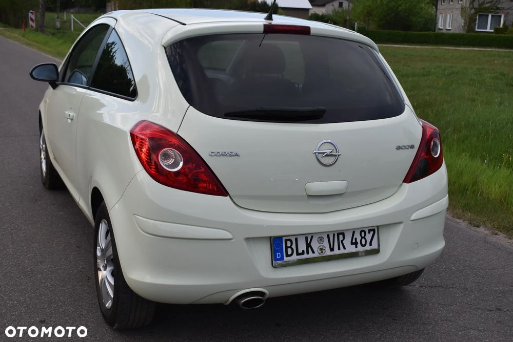 Opel Corsa - 11