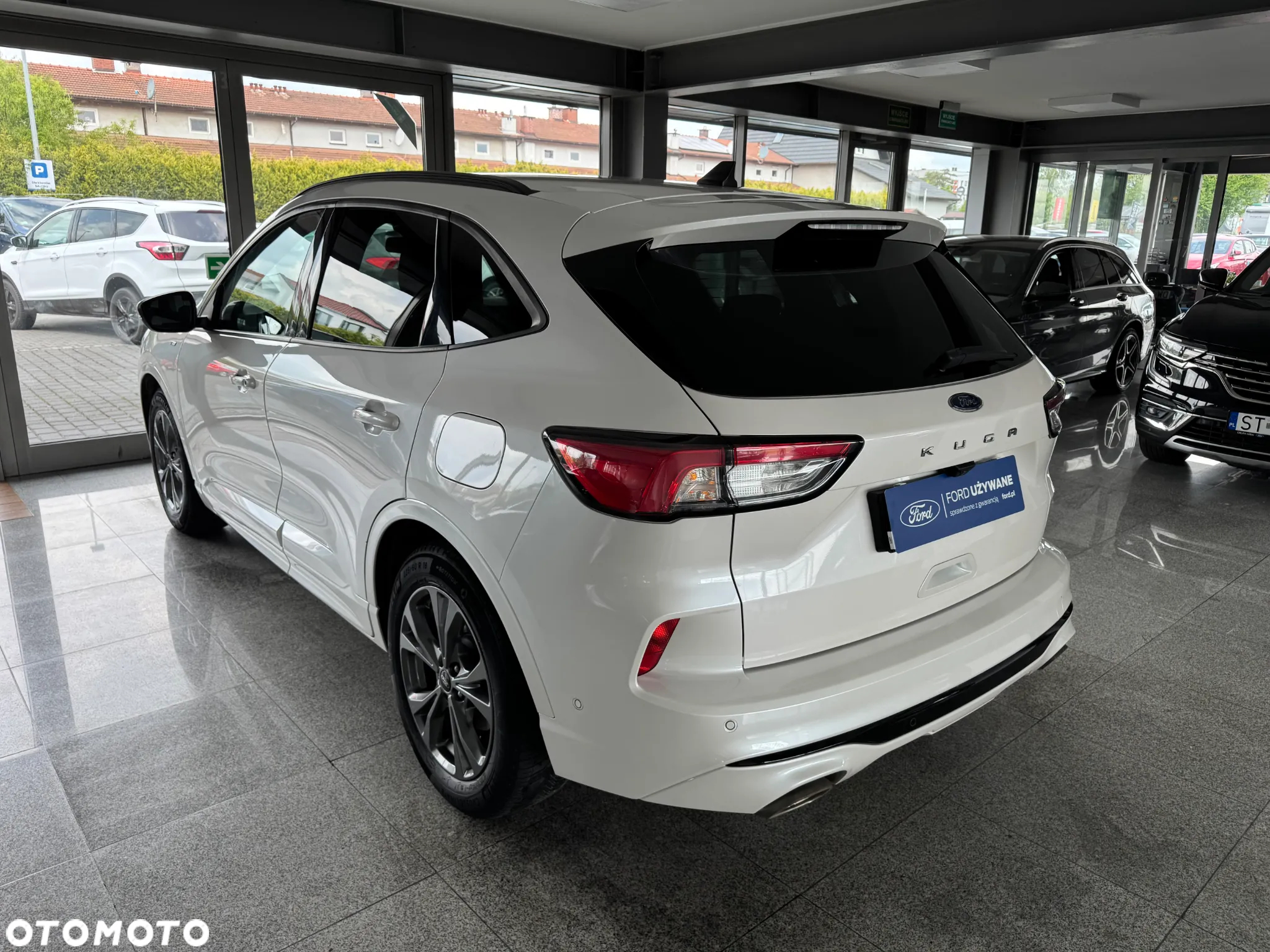 Ford Kuga 1.5 EcoBoost FWD ST-Line X - 11