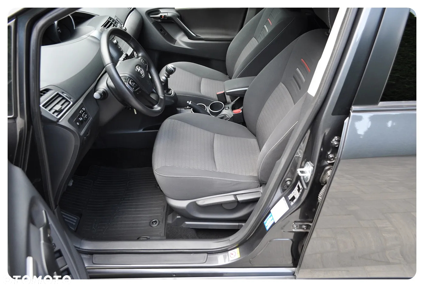 Toyota Verso 1.8 5-Sitzer Edition S+ - 21