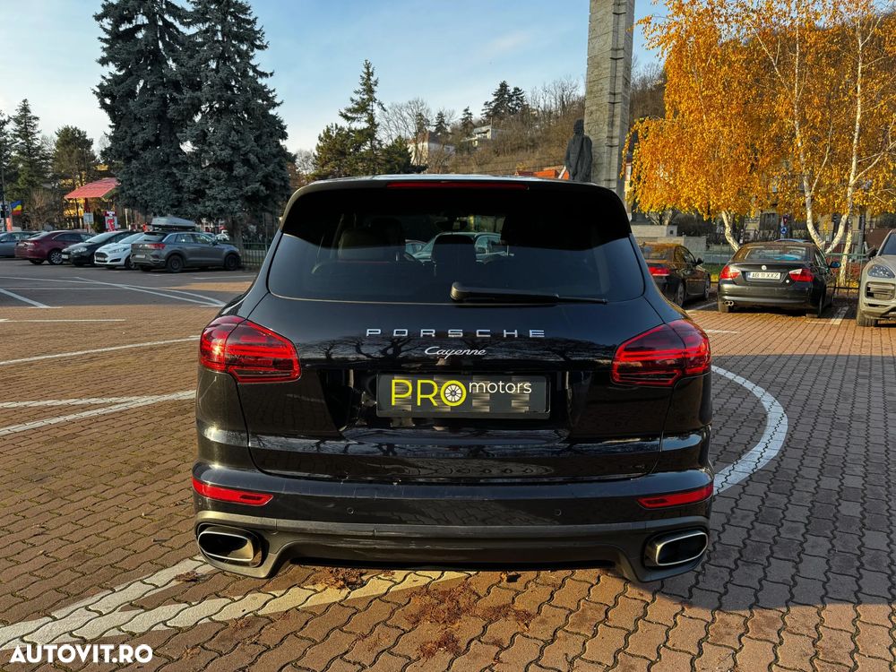 Porsche Cayenne Diesel Tiptronic S - 4