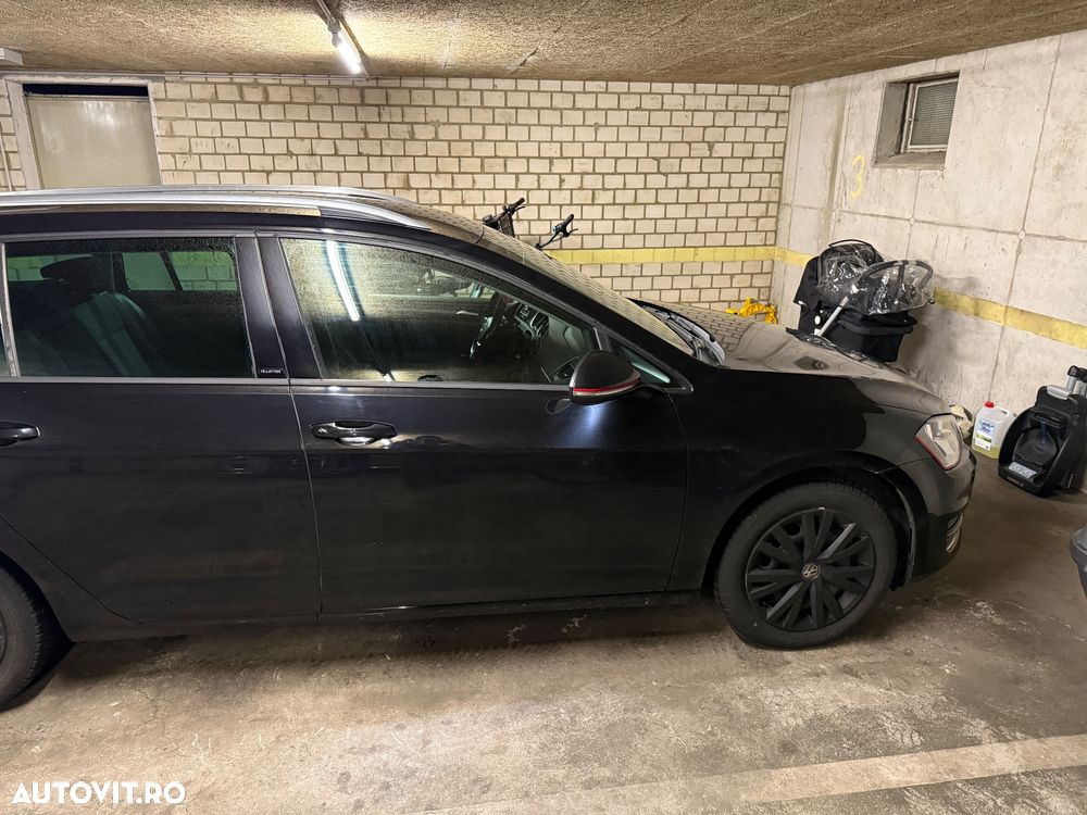 Volkswagen Golf 1.6 TDI BlueMotion Technology Allstar - 3