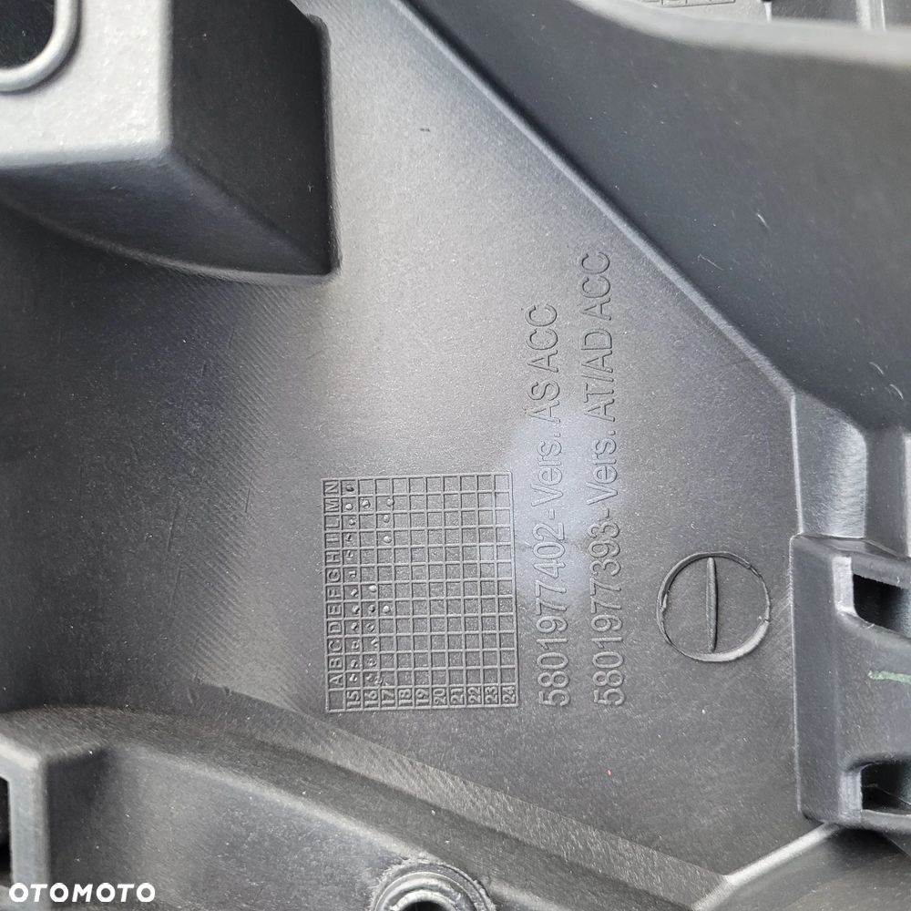 ZDERZAK IVECO STRALIS NOWY ORYGINAŁ 5801977402 BIAŁY CHWALIM116 - 5