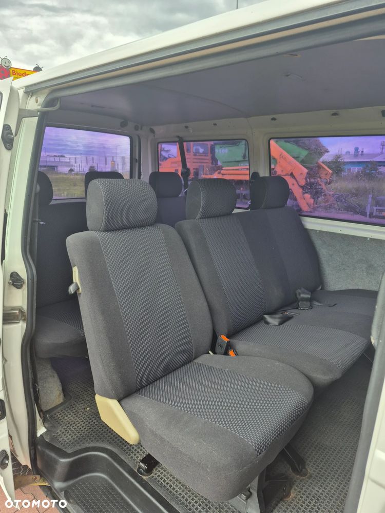 Volkswagen Transporter - 7