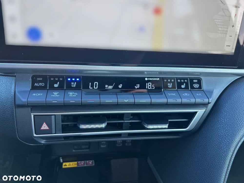 Toyota Camry 2.5 Hybrid Dynamic Force Executive e-CVT - 29
