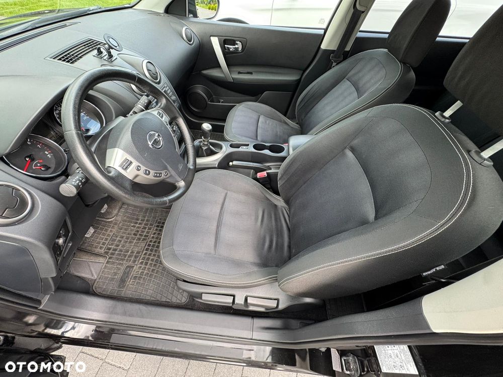 Nissan Qashqai+2 2.0 Tekna - 8