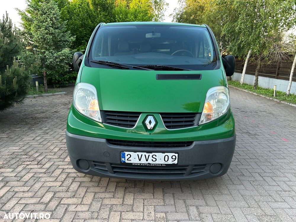 Renault Trafic - 2