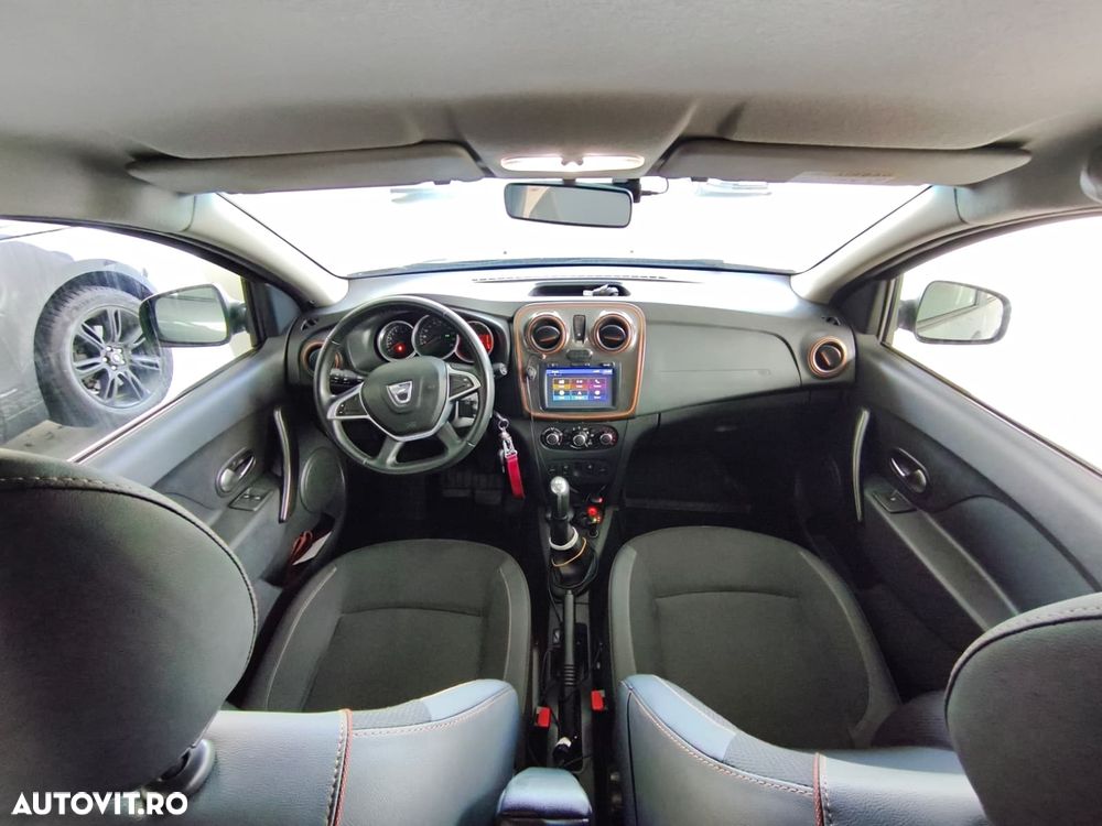 Dacia Logan 1.5 dCi Stepway - 7