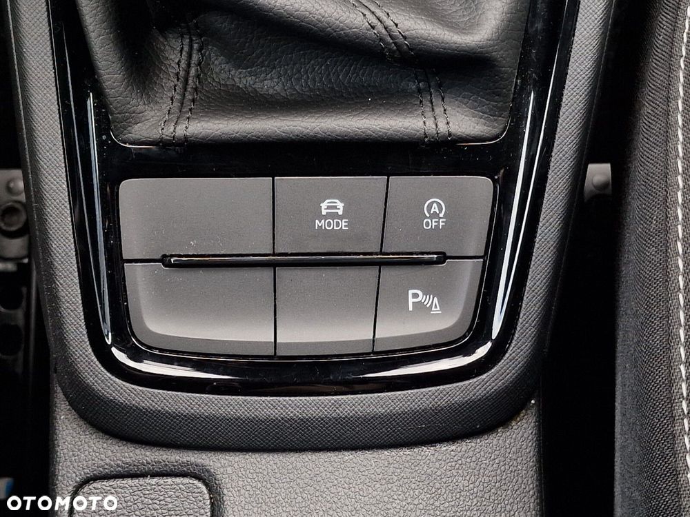 Skoda Kamiq 1.0 TSI Selection DSG - 27