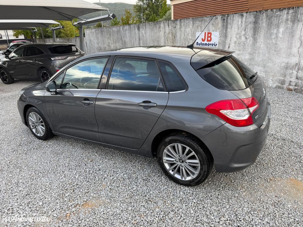 Citroën C4 1.6 e-HDi Exclusive CMP6 - 4