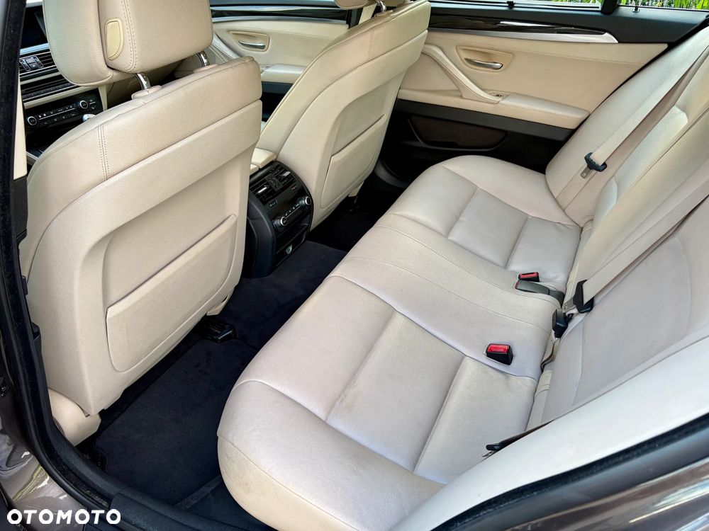BMW Seria 5 - 13