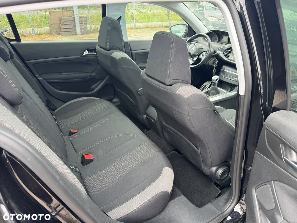 Peugeot 308 PureTech 130 Stop & Start Allure - 12