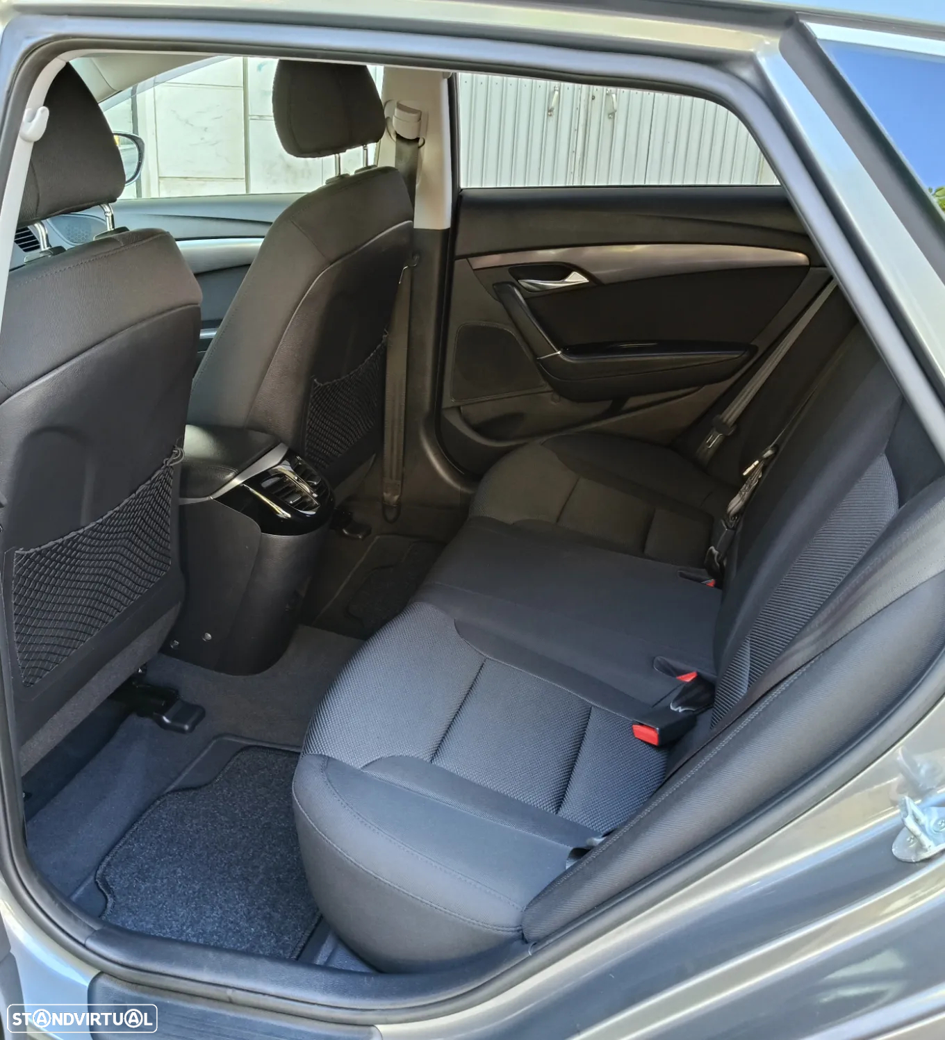 Hyundai i40 SW 1.7 CRDi Blue Comfort - 24