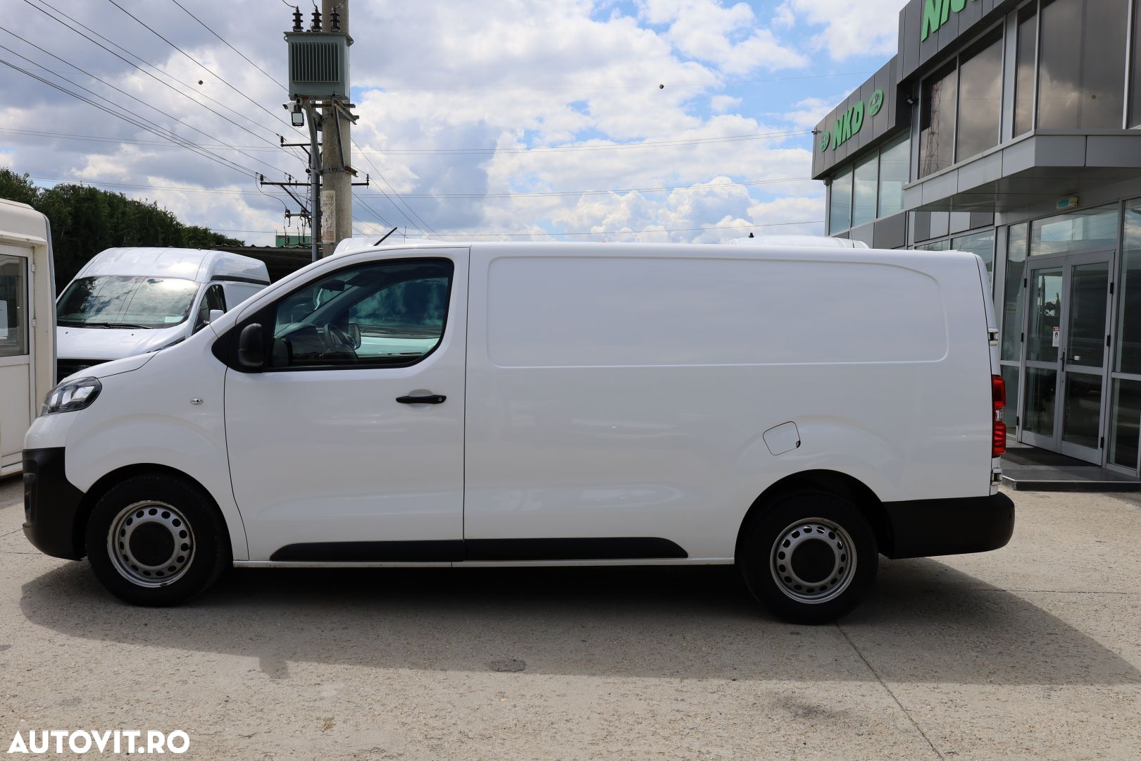 Opel Vivaro 2.0 DCI  L3H1 - 4