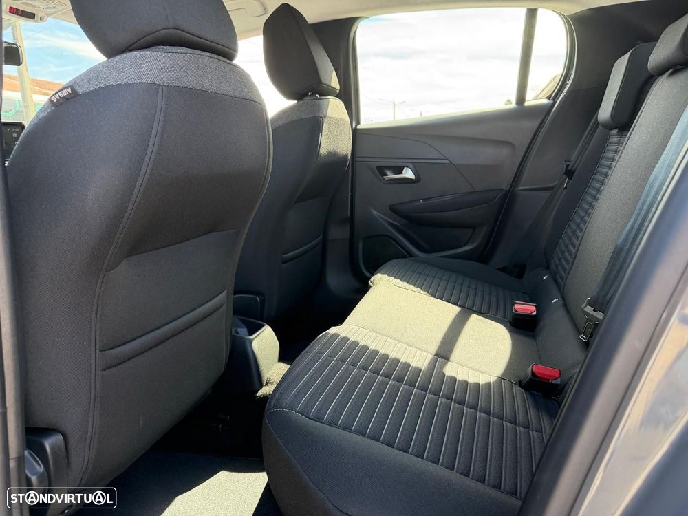 Peugeot 208 1.2 PureTech Active Pack - 11