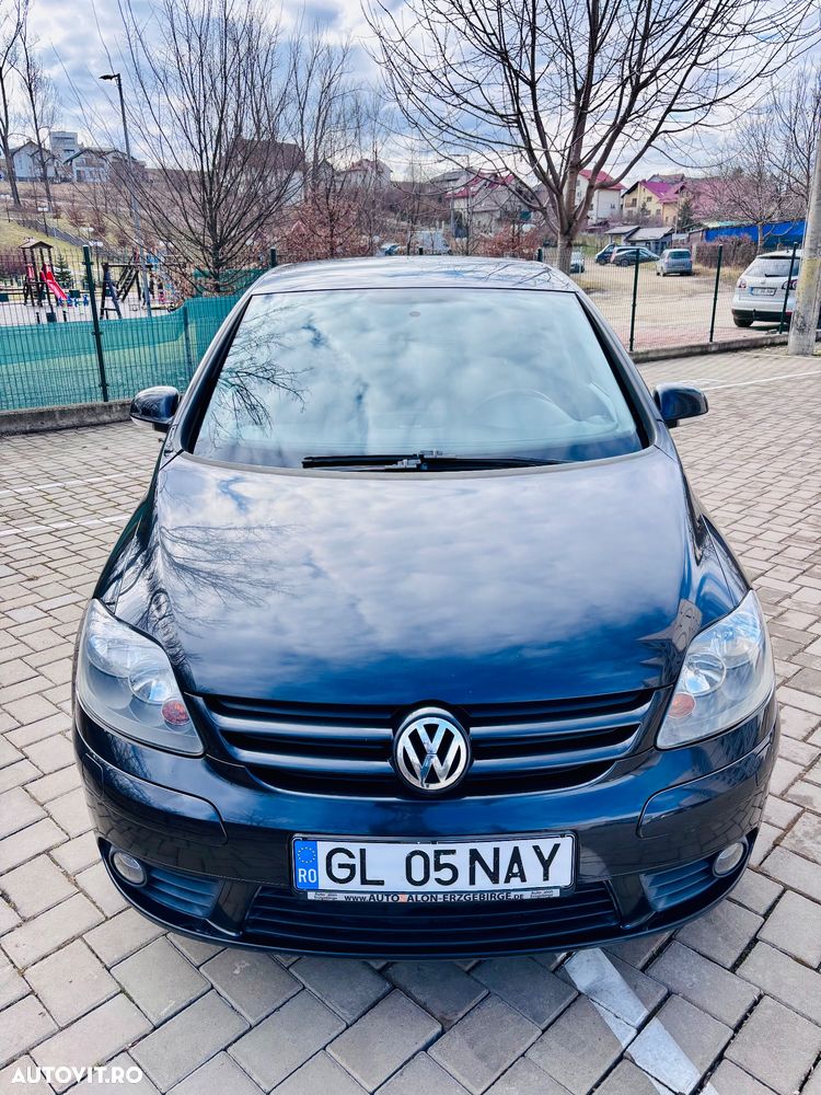 Volkswagen Golf Plus 1.6 FSI Tour - 3