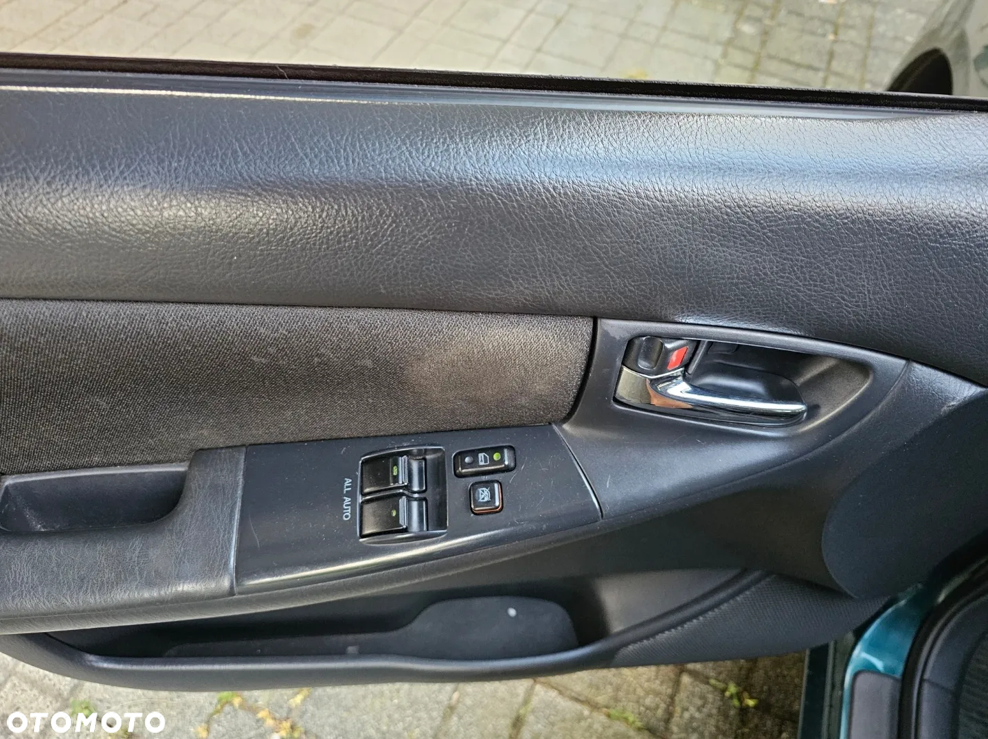 Toyota Corolla - 17